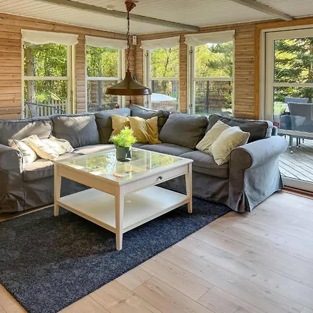 Dom wakacyjny Three-bedroom In Vaggerlose