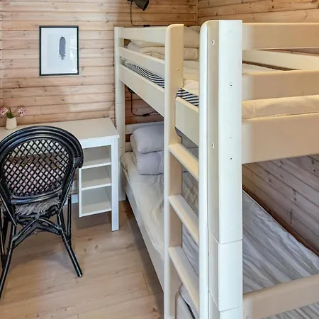 Three-bedroom In Vaggerlose